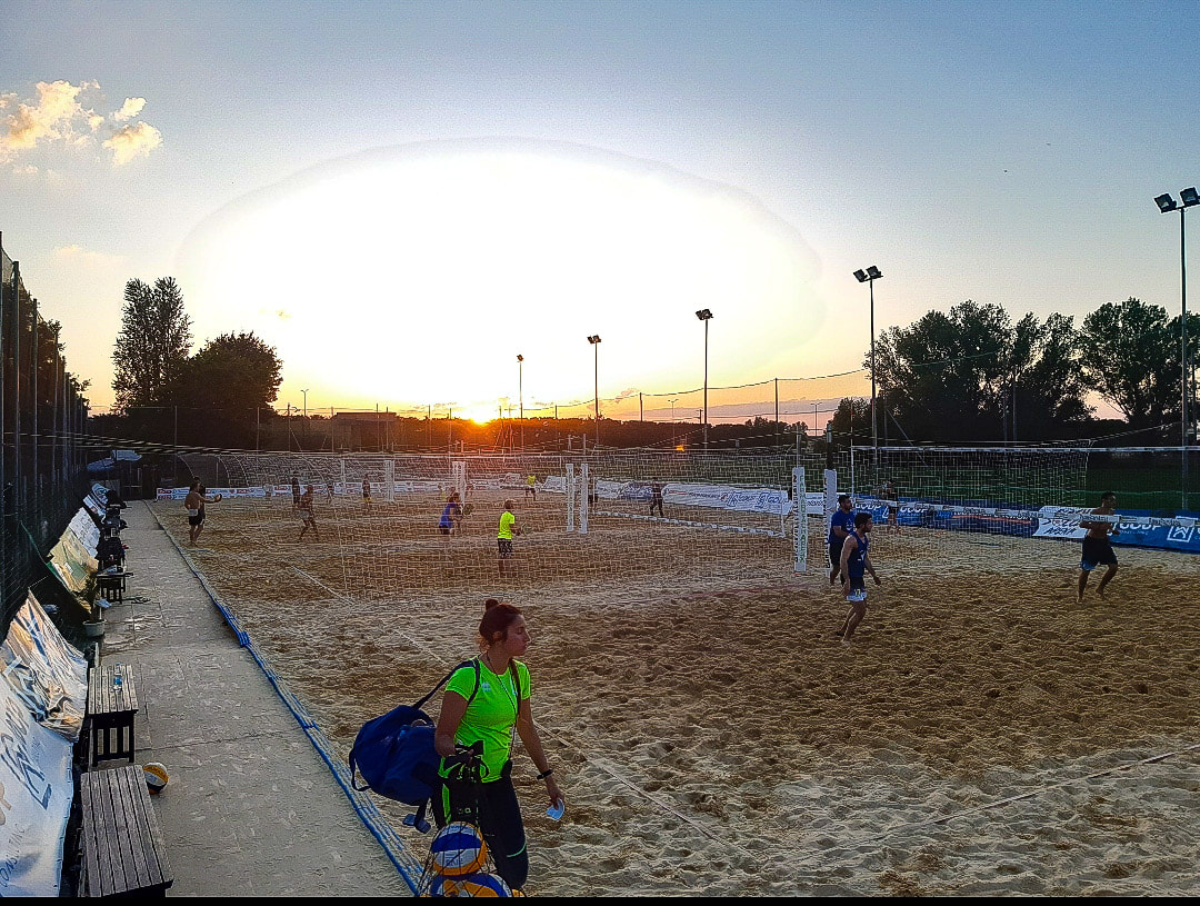 CORSI DI BEACH VOLLEY 2×2 INVERNALI